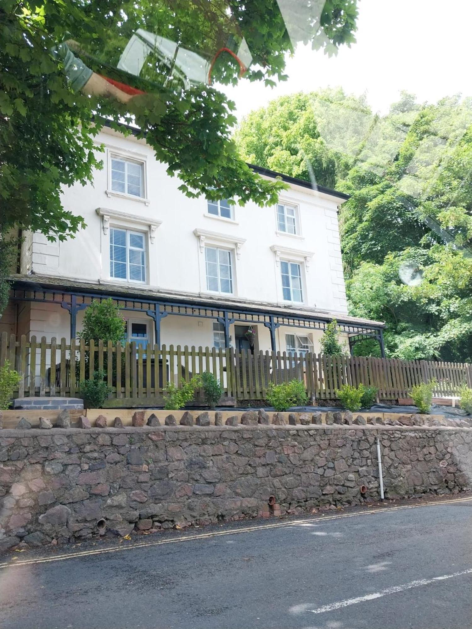 Malvern Wells Vaughan Lodge Elegant 2-Bed Duplex With Views Near Malvern Hills מראה חיצוני תמונה